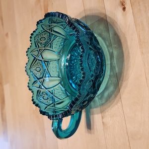 Vintage LE Smith Quintec bowl with handle